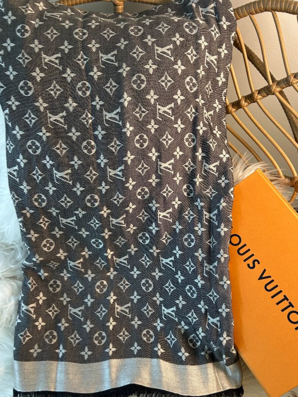 Louis Vuitton  Monogram Wrap Shawl Scarf  Cashmere & Silk Blend